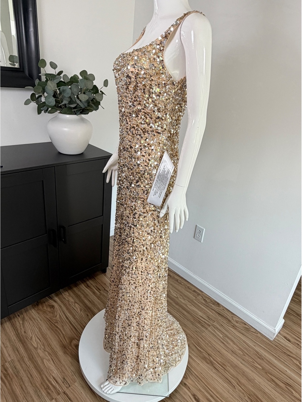 Mac Duggal Gold Sequin 10705 Embellished Dress Size 6 - Picture 10 of 12